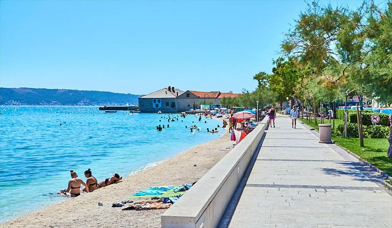 Studio Apartment Kastel Star Kastela